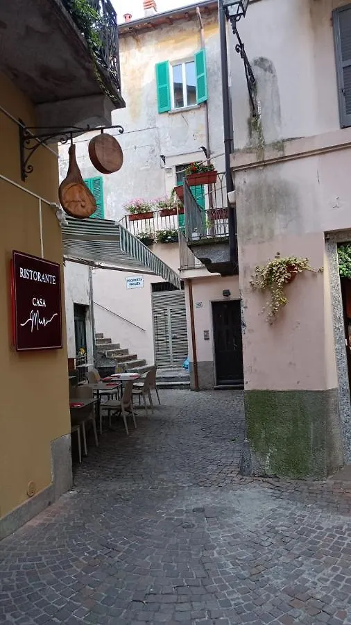 Semesterbostad Casa Vacanze In Centro Lecco Italien