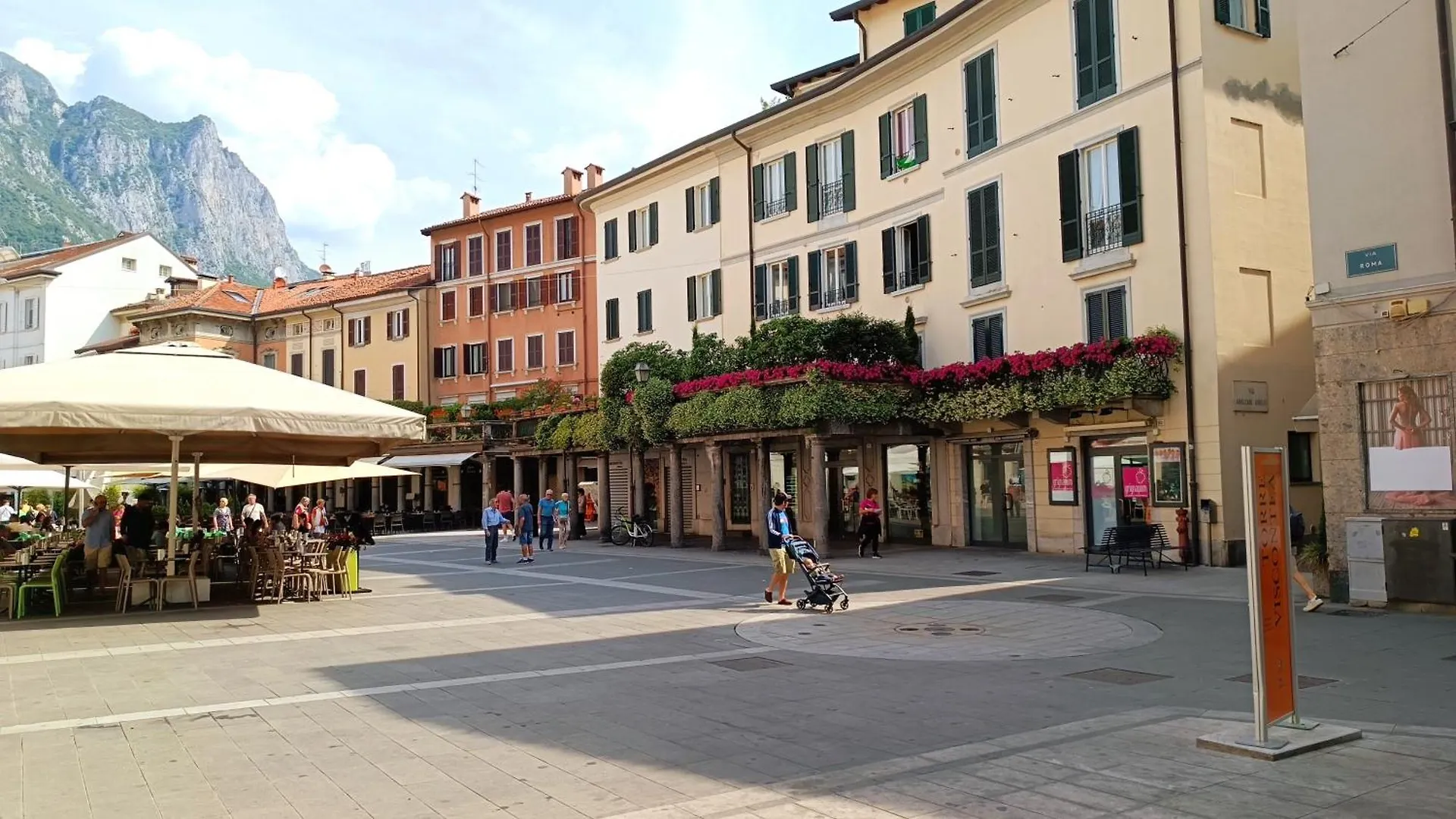 Casa Vacanze In Centro Lecco Italien