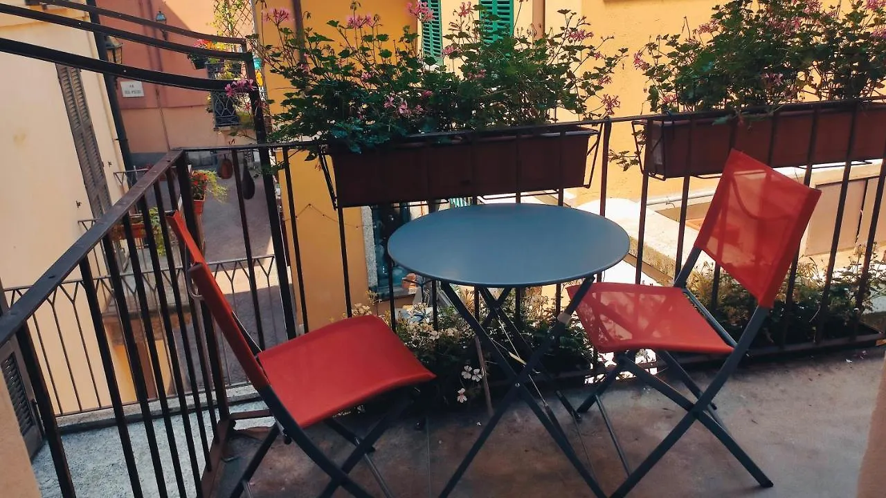 Dom wakacyjny Casa Vacanze In Centro Lecco Włochy
