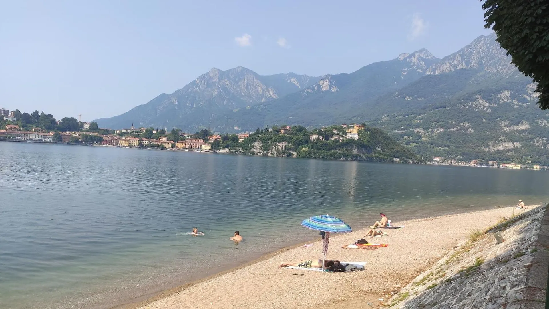 Casa Vacanze In Centro Lecco Włochy